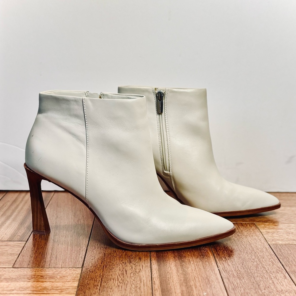 Vince Camuto white leather, wood-heeled ankle-boots, US 10, lightly used